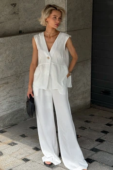 Костюм Jadone Fashion Трейси XS молоко