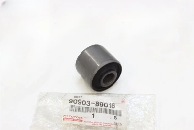 Сайлентблок переднего амортизатора Toyota Land Cruiser 98-07 Lexus LX (пр-во Toyota) 9090389016 Toyota (9090389016)