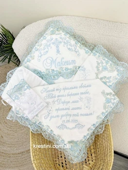 Крыжма для мальчика + повязка Family Tradition велюровая махра с вышивкой и кружевом 100х100 см белые Голубые узоры Крещения
