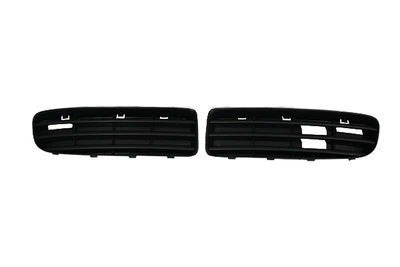 Решітка протитуманки комплект лев.+прав.) Skoda Octavia I (1U2) (99-10)