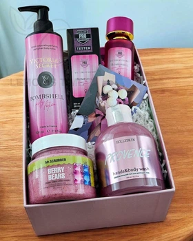 Подарочный набор косметики No Brand в стиле Victoria's Secret Bombshell 4 в 1 ver.07