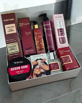 Подарочный набор косметики No Brand в стиле Maison Francis Kurkdjian Baccarat Rouge 540 Extrait De Parfum 6 в 1 ver.06