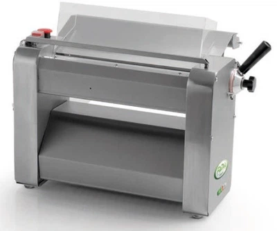 Тестораскаточная машина Fama FSE104M