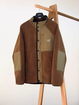 Куртка Arcteryx з ефектом тедді, коричневого кольору, розмір L