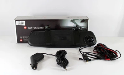 Відеореєстратор дзеркало DVR 138W з камерою заднього виду 2 4 дюйми 120 градусів огляду для безпечного паркування та запису