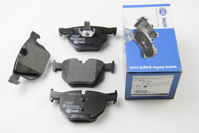 Тормозные колодки HELLA 8DB355013941 BMW X5, X6 34216776937, 34216857108, 34216868497