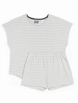 Пижама (футболка, шорты) H&M 134 140см светло серый полоска 91262834101