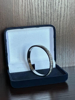Серебристый браслет в стиле Cartier размер 18
