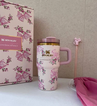 Термокружка Stanley Love Shack Fancy 20 oz (591 мл) рожевий з бантиками у подарунковій коробці