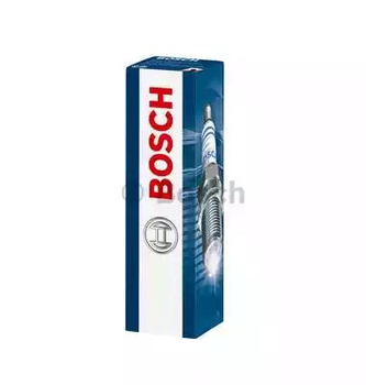 Свічка запалювання Bosch AUDI A1 10-18, SEAT Ibiza IV 08-17, SEAT Ibiza IV 08-17, SKODA Fabia II 06-14, Octavia II 04-13, Rapid 12-, Superb II 08-15, VW Passat B7 10 -14, Jetta Mk6 10-, 1.2-1.4TSI, платина ( 0 242 240 665 )