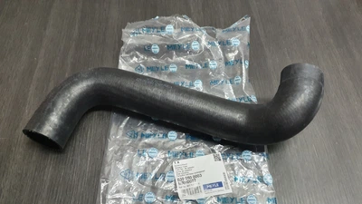Патрубок радиатора верхний MEYLE 039 050 0003 MERCEDES SPRINTER ОМ 602