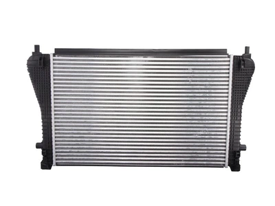 Интеркулер NISSENS 96494 Volkswagen Golf, T-Roc, Passat, Tiguan, Touran; Audi TT, A3; Seat Leon; Skoda Superb, Octavia, Kodiaq 5Q0145803T, 5Q0145803S, 5Q0145803R