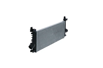 Интеркулер NRF 30932 Opel Insignia, Zafira, Astra 1302267, 13393986
