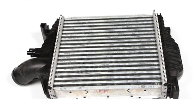 Интеркулер NRF 30424 Mercedes Vito, V-Class 6385012901
