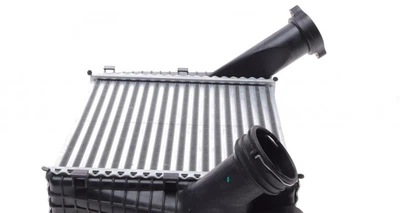 Інтеркулер NRF 30286 Porsche Cayenne; Volkswagen Touareg 7L0145803A, 7L0145803E, 7L6145803E