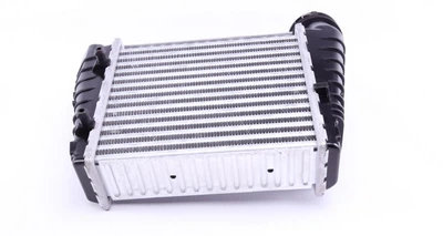Интеркулер NRF 30138A Volkswagen Passat; Skoda Superb 8D0145805C, 8D0145805, 3B0145805D