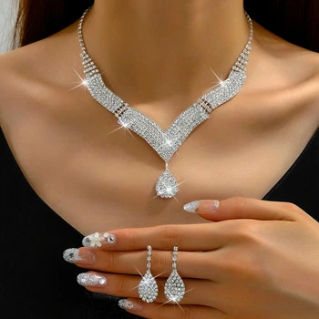 Женский комплект украшений No brand 2407 серебристый