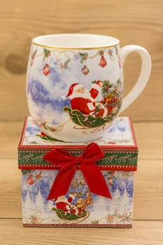 Чашка новорічна "Santa" 420мл Home R36275