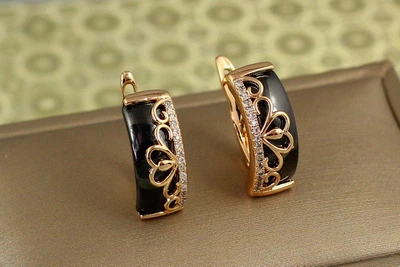 Серьги Xuping Jewelry виньетка с черной керамикой 1,8 см золотистые