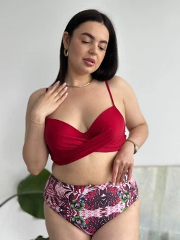 Роздільний купальник Plus Size. Глубокий бюст з твердою чашкою та високі труси, колір червоний із принтом, розмір XL
