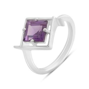 Серебряное кольцо с александритом 2.25ct, вес изделия 3,41 гр (2187554)