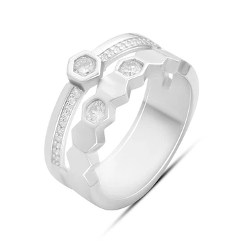 Серебряное кольцо с фианитами, вес изделия 4,92 гр (2192480)