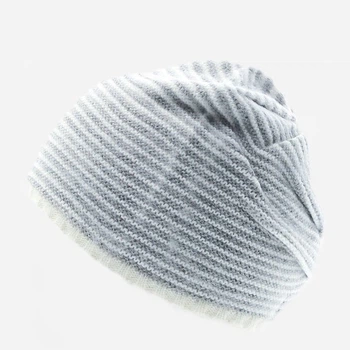 Шапка s.Oliver женская 182602 One Size В полоску (2200004841939)