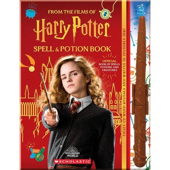 Harry Potter: Spell & Potion Book Scholastic UK. Cala Spinner. ISBN:9781339044866