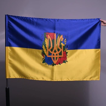 Флаг Украины с трезубцем и цветами, атласный, 95x140 см, размер накатки 40*50см.