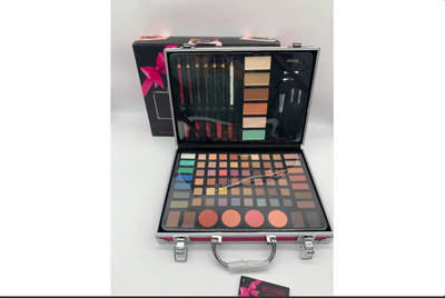 Набор для макияжа в кейсе 22см*30см*7см MISSYOUNG GM20250 Makeup set