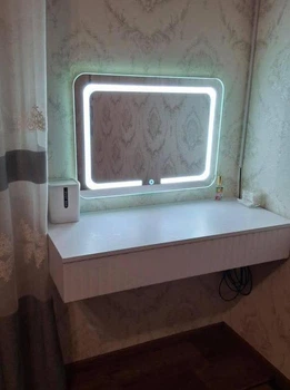 Дзеркало із фронтальним освітленням, заокругленими кутами та сенсорним вимикачем 70*50см