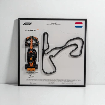 3D Картина На Стену 25x25 см с Моделью Bburago McLaren Formula One Team в Масштабе 1:43 Победитель Гран-При 2025р. для № 81 Оскара Пиастри и 3D трасса Гран-при Голландии "Circuit Zandvoort" / Сезон 2025 / Формула 1 / Оскар Пиастри / Type B