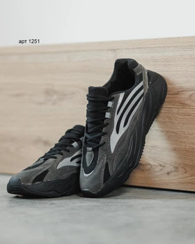 Кросівки AD Yeezy 700 V2 (46 29 см) Dark Grey Reflective (арт 1251)