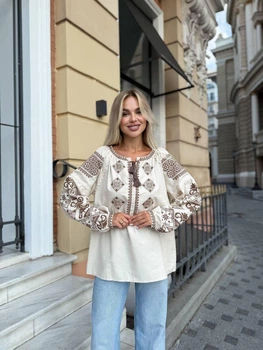 Жіноча вишита сорочка на зав'язках із коричневим орнаментом 2XL бежева (1273)