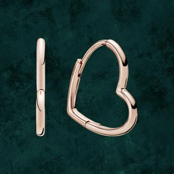 Серебряные серьги "Асимметричные сердца"Pandora (Пандора) 288307 с покрытием 14к золотом