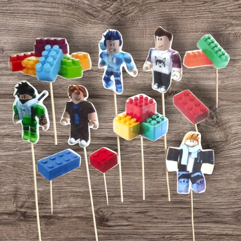 Кондитерські фігурки( топери) їстівні з цукрової мастики на торт" Roblox Lego" роблокс лего