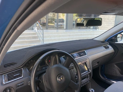 Накидка на панель приладів SKODA Rapid 2012+