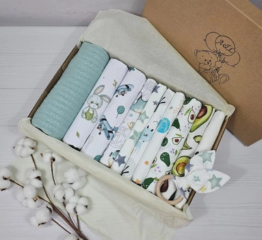 Набор для новорожденного: плед, пеленки и игрушки a.l.babybox Магия звездочек