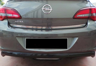 Диффузор заднего бампера для Opel Astra J 2009-2015 Седан, черный глянец V2