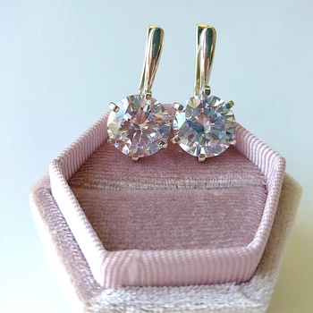 Серебряные серьги 925 пробы с цирконом