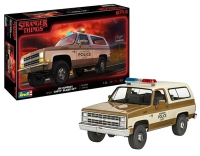 Збірна модель 1:25 автомобіль 1985 Chevrolet K5 Blazer: Stranger Things Revell 07724
