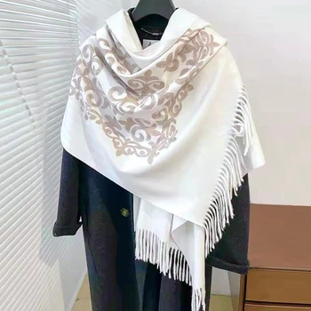 Теплий кашеміровий шарф Boutique embroidery з вишивкою 190*72см Білий