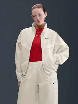 Спортивная ветровка для бега женская Nike W Nsw Nk Liq Shine Wr Jkt HV2467-133 S Бежевая (0198485085121)