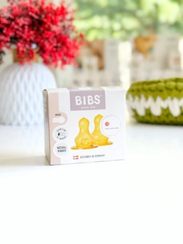 Сменные соски для бутылочки BIBS Bottle Nipple 2 шт Latex Slow Flow (медленный поток)