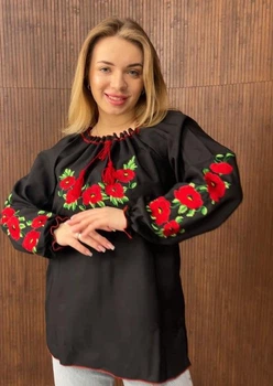 Жіноча вишиванка чорна з маками Мак Лариса, довгий рукав, 58