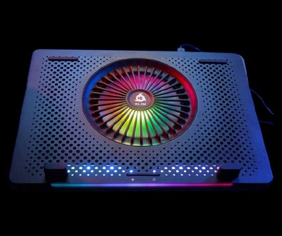 Охлаждающая подставка KLIM с RGB-подсветкой для ноутбука