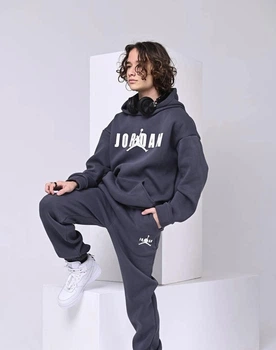 Детский и подростковый спортивный костюм Jordan на флисе 40 152 см Графит