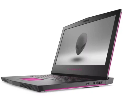Ноутбук Б/У Dell Alienware 15 R3 / Екран 15,6" FHD IPS / Intel Core i7- 6700HQ / RAM 16GB / SSD 256GB / Nvidia GeForce GTX1060 -6GB / Для Игр