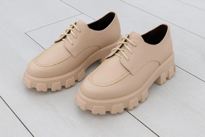 Лоферы женские лаковые бежевые, 36 5678-20 BEIGE
