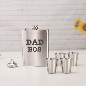 Набір фляга з чарками "Dad boss", Дерев'яна подарункова коробка з гравіюванням